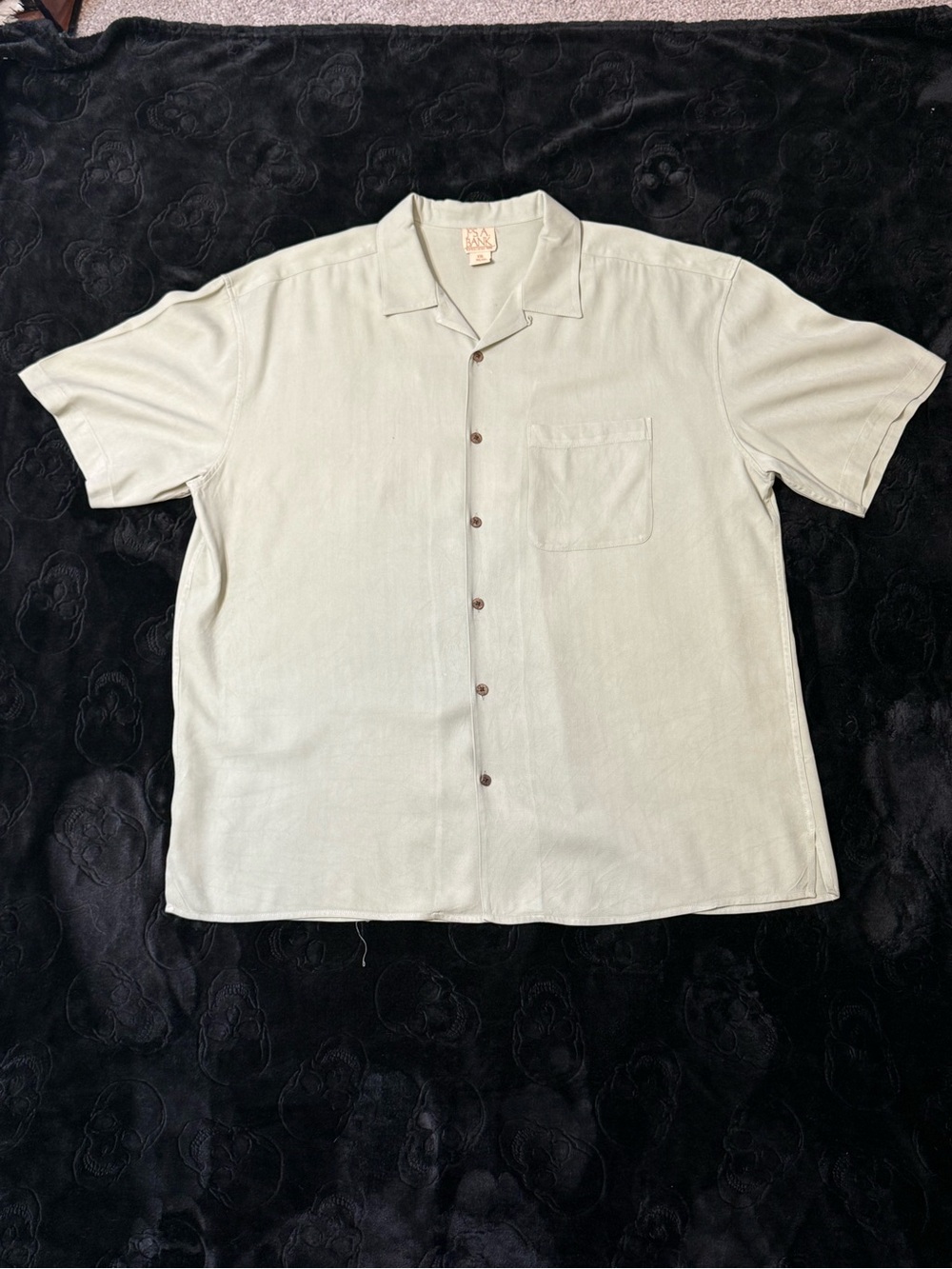 Jos. A. Bank Short-Sleeve Button-Down Shirt in Light Sage